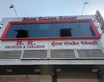 Hotel Golden Galaxy - Santacruz East Мумбаи Экстерьер фото